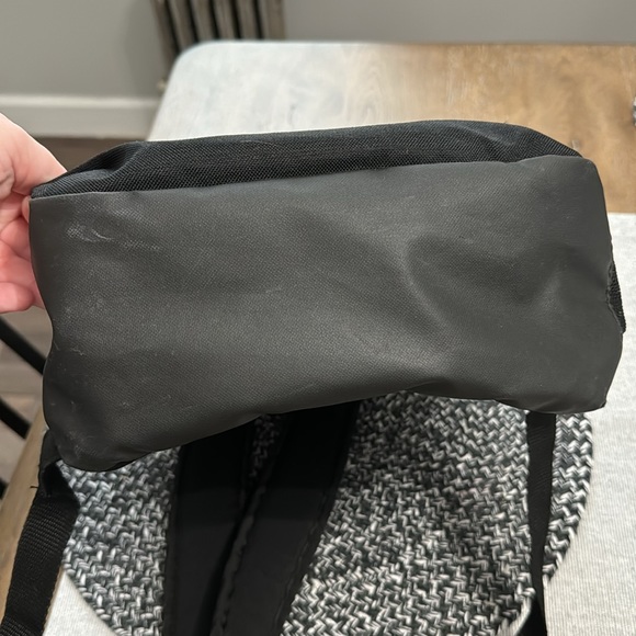 Nike black mini backpack. - Picture 3 of 12